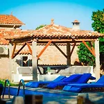 Quinta Dos Corgos 4* Tábua