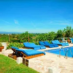 Quinta Dos Corgos 4* Tábua