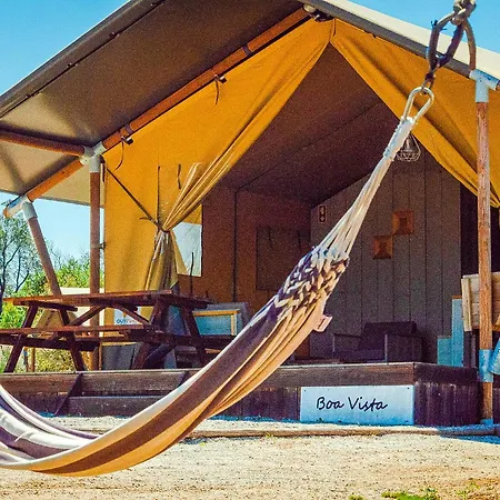 Quinta Dos Corgos 4*